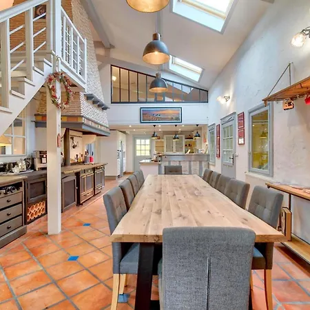 230 M2 With Garden De And Ocean * Léon