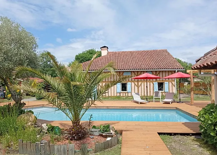 230 M2 With Garden De And Ocean * Léon