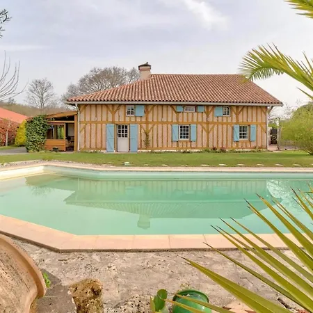 Holiday home 230 M2 With Garden De And Ocean Leon