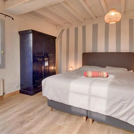 230 M2 With Garden De And Ocean Holiday home *